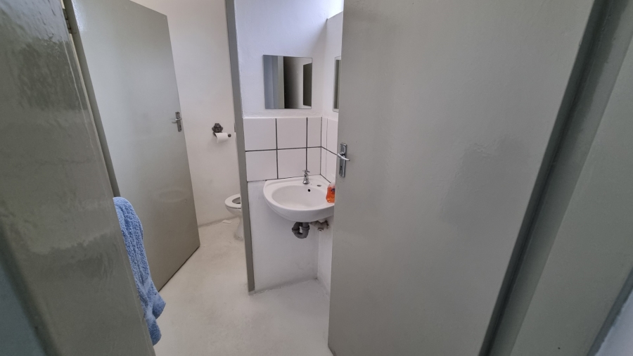 To Let Commercial Property for Rent in Observatory Western Cape